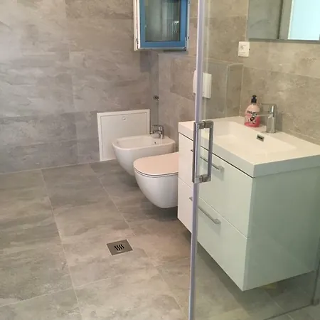 Nada Villa Jadranovo