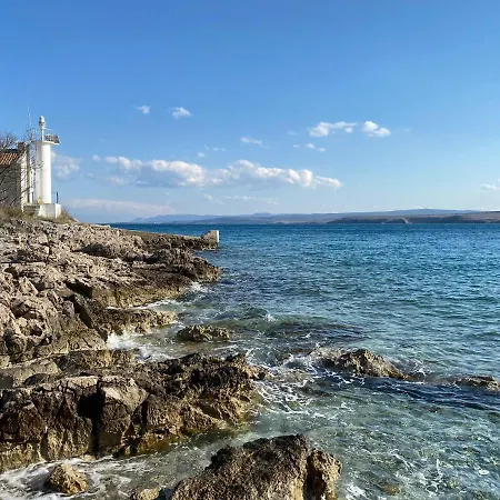 וילה Nada יאדראנובו