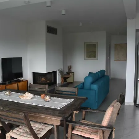 Nada Villa